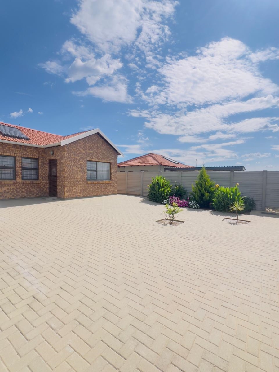 To Let 1 Bedroom Property for Rent in Hillside View Free State